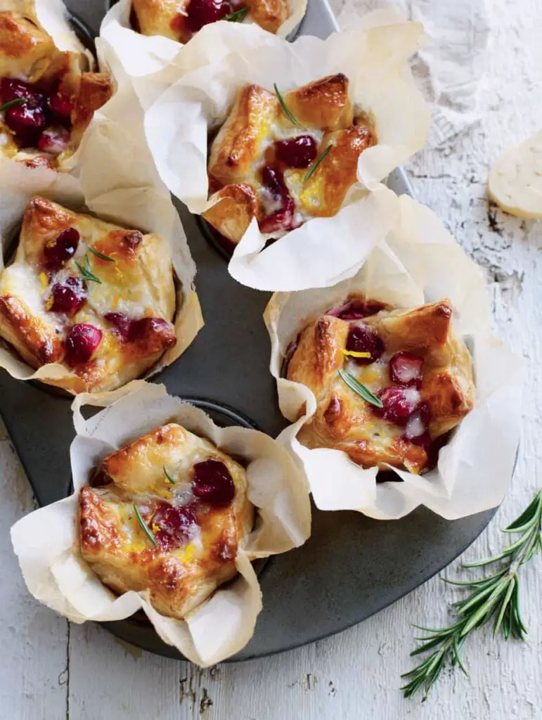 cranberry-brie-puff-bites-2