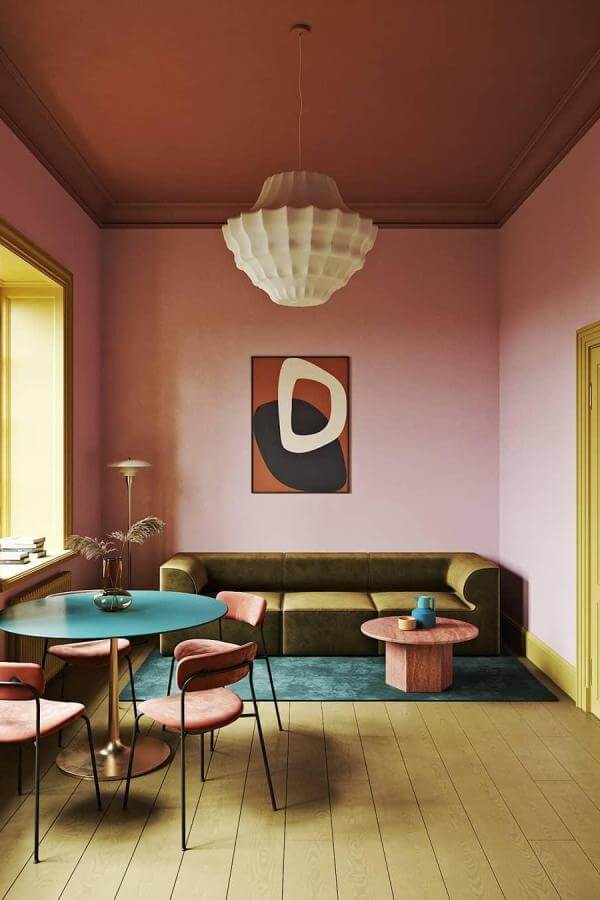 Vintage-edge decor highlights pink living room ideas with stylish accents.