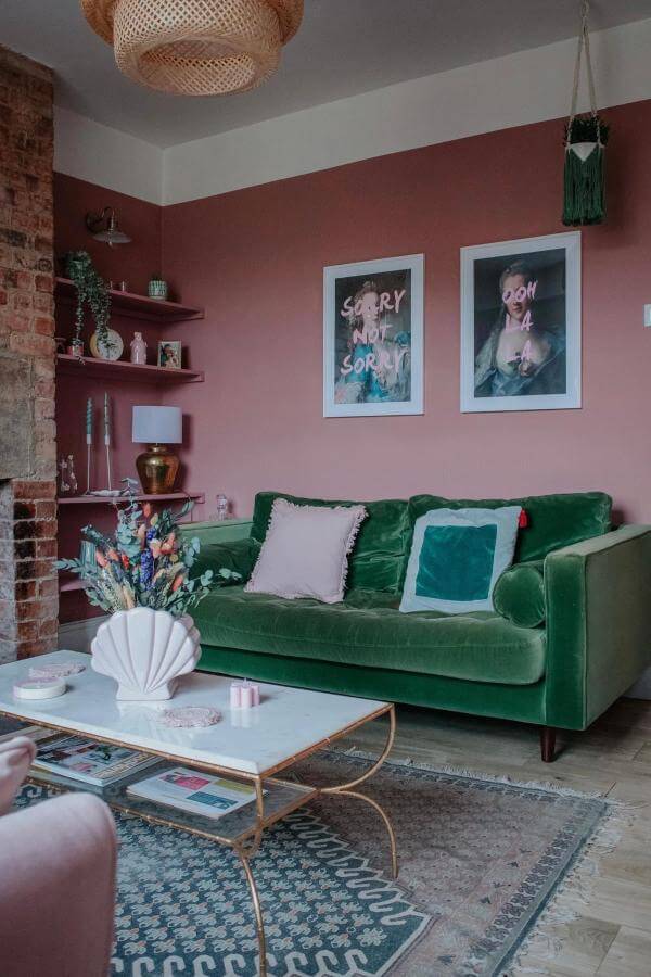 Velveteen Lush: Enchanting green sofas complement pink living room ideas.