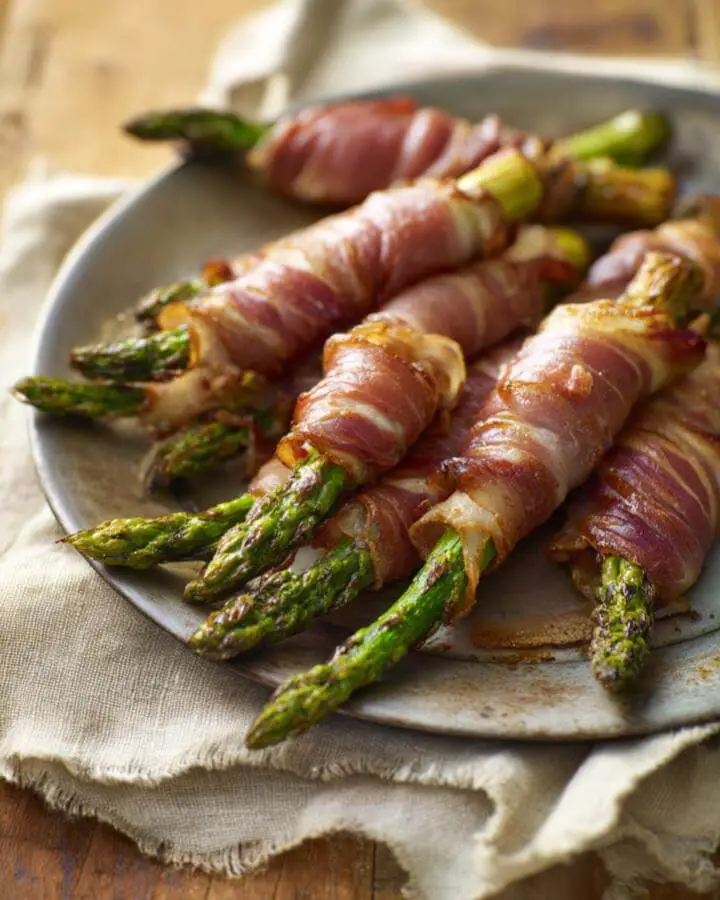 prosciutto wrapped asparagus lower 2025-10-30T11:10:56.039Z